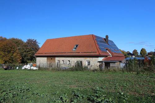 landwirtschaftl. Natursteingebäude - 