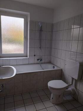 Badezimmer - 3 Zimmer Etagenwohnung in Wildeshausen