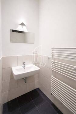 Gäste-WC - 2 Zimmer Terrassenwohnung in Berlin