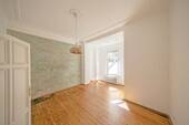 zimmer zur strasse - Charmante und bezugsfreie 2 Zi-EG-Whg mit Aufdachterrasse i.d. Oldenburger Str.