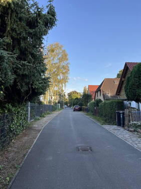 Straße zum Grundstück - 