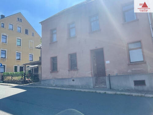 Hausansicht - 8 Zimmer Doppelhaushälfte zum Kaufen in Ehrenfriedersdorf