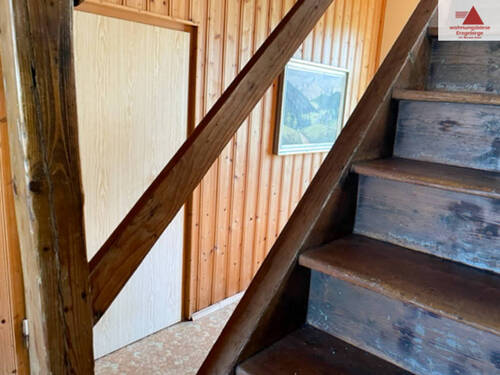 Aufgang ins Dachgeschoss - 