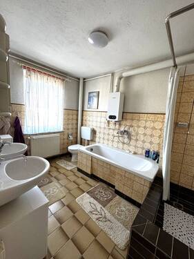 Dachgeschoss_Vollbad - 