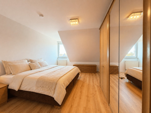 Schlafzimmer DG - 
