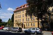 Hausansicht - Etagenwohnung mit 72,10 m² in Plauen zum Kaufen