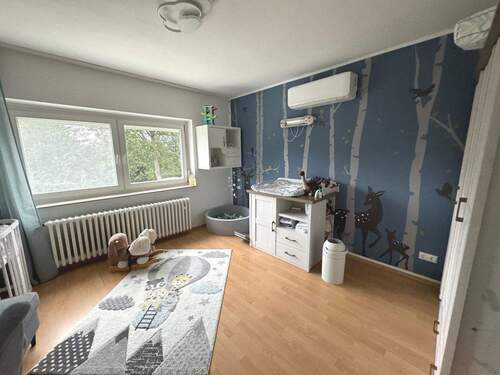 ....Kinderzimmer mit Klimaanlage - 