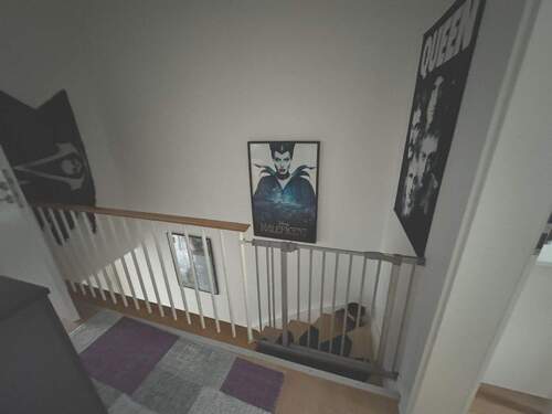 ....vom 1. Obergeschoß ins Erdgeschoß - 