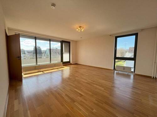 Wohnen - 3 Zimmer Etagenwohnung in Bad Pyrmont