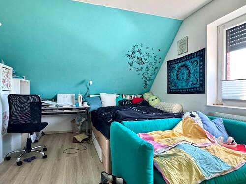 Schlafzimmer II OG - 