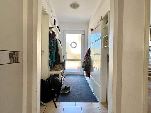 Haustür - Doppelhaushälfte mit 110,00 m&sup2; in Wunstorf zum Kaufen