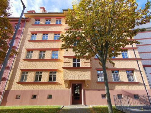 Ansicht Vorderhaus - 3 Zimmer Einfamilienhaus zum Kaufen in Leipzig