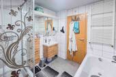 9. Badezimmer UG - 