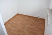 separater Schlafbereich - 1 Zimmer Etagenwohnung in Gera