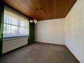 Arbeits-/ Gästezimmer EG - 