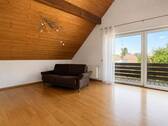 Luftiges Wohnzimmer - 8 Zimmer Mehrfamilienhaus, Wohnhaus in Karlsruhe