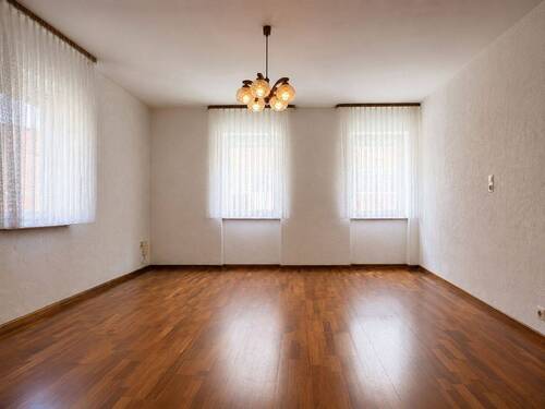 Wohnzimmer im Vorderhaus - 
