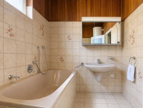 Badezimmer im Vorderhaus - 