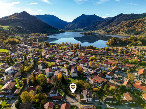 Alpen-Immo_GmbH_Schliersee - EG-Wohnung mit 220 m² Garten 