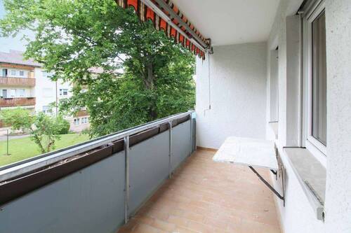 Balkon - Etagenwohnung mit 85,60 m² in Stuttgart zum Kaufen
