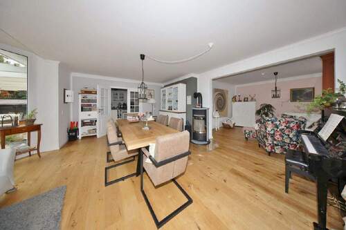 Essbereich mit Kaminofen ... - 