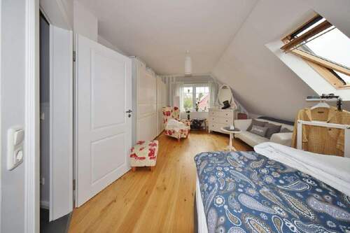 Großzügiges Schlafzimmer - 23 m² - 