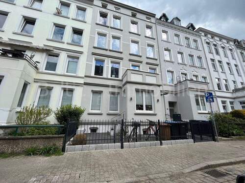 Ansicht - Top saniertes Mehrfamilienhaus in guter Lage!