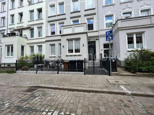 Ansicht - 1 Zimmer Mehrfamilienhaus, Wohnhaus zum Kaufen in Lübeck