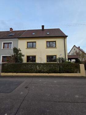 Ansicht - *** Hier ist für ALLE Platz, stattliches Haus mit Garten sucht neuen Eigentümer!!***