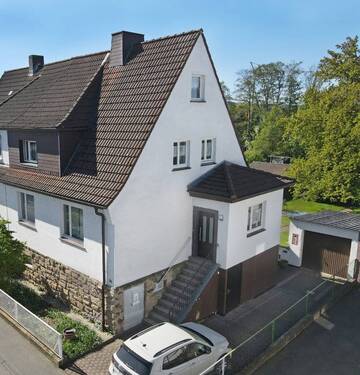 Aussenansicht - 5 Zimmer Einfamilienhaus zum Kaufen in Kassel