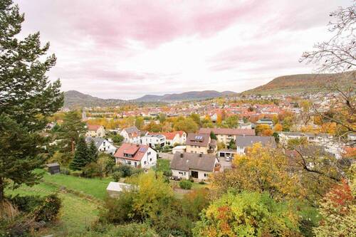 Aublick Balkon - 7 Zimmer Einfamilienhaus in Pfullingen