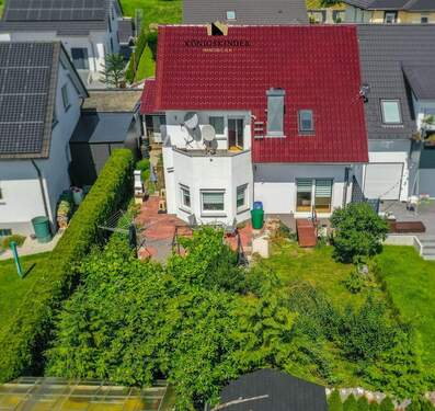 Bild 1 - Wohnen & Vermieten unter einem Dach - Familienhaus mit Garten & separater Einliegerwohnung