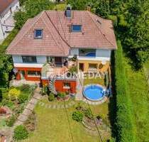 Großzügiges Einfamilienhaus mit Stil, Gartenidylle und durchdachter Raumaufteilung - Kronburg