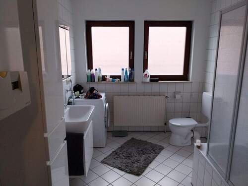 Badezimmer - 2 Zimmer Etagenwohnung zur Miete in Wildeshausen