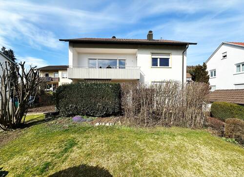 Gebäudeansicht - 6 Zimmer Mehrfamilienhaus, Wohnhaus in Tuttlingen