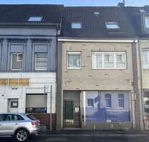 *Krefeld: Charmantes und gepflegtes Stadthaus für die große Familie inkl. kleinem Lagerraum Top*