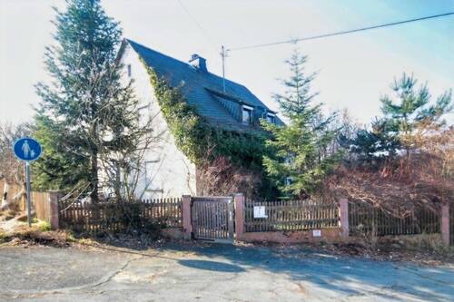 Seitenansicht - 5 Zimmer Einfamilienhaus in Berg