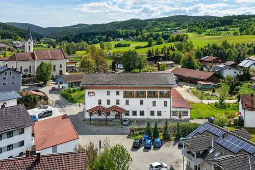 Bild 2 - 1 Zimmer Mehrfamilienhaus, Wohnhaus zum Kaufen in Prackenbach