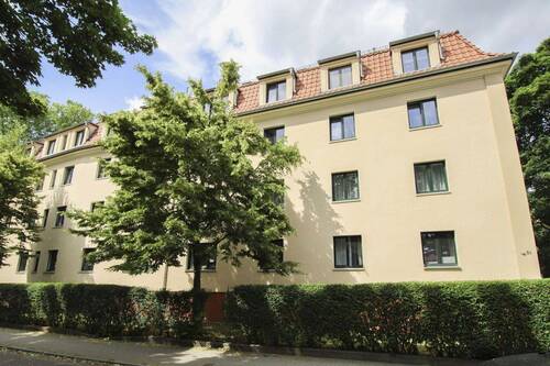 Straßenansicht 01 - 3 Zimmer Etagenwohnung in Dresden
