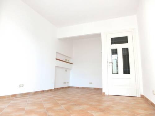 Schlafnische Tür zu.JPG - 1 Zimmer Etagenwohnung in Schwerin
