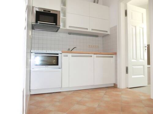 Küche mit Einbauküche - Etagenwohnung mit 37,00 m² in Schwerin zur Miete