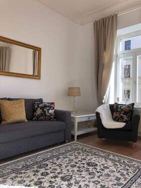 Wohnbereich - 2 Zimmer Etagenwohnung zur Miete in Leipzig