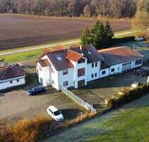 Großzügiges Wohn- und Geschäftshaus mit Top-Zustand, großer Grundstücksfläche & vielseitigen Nutzungsmöglichkeiten in Mackenrode - Hohenstein