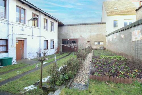 Garten, Nebngelass, Garage - 
