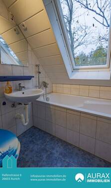 Badezimmer II im OG - 
