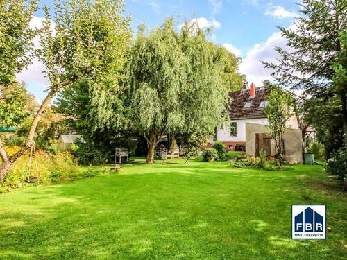 Wohnidylle - Charmantes Eigenheim auf tollem Grund in bester Wohnlage