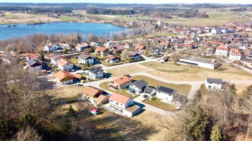 Lage - Wunderschön im Grünen wohnen - Verwirklichen Sie ihren Traum vom Eigenheim in Seenähe!