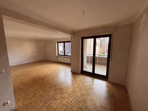 Wohn- Esszimmer - 3 Zimmer Etagenwohnung zur Miete in Wetzlar