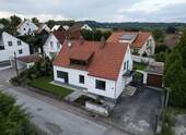 Frontansicht - (KI generiert) - 