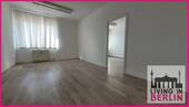 weiteres Durchgangsbüro - 